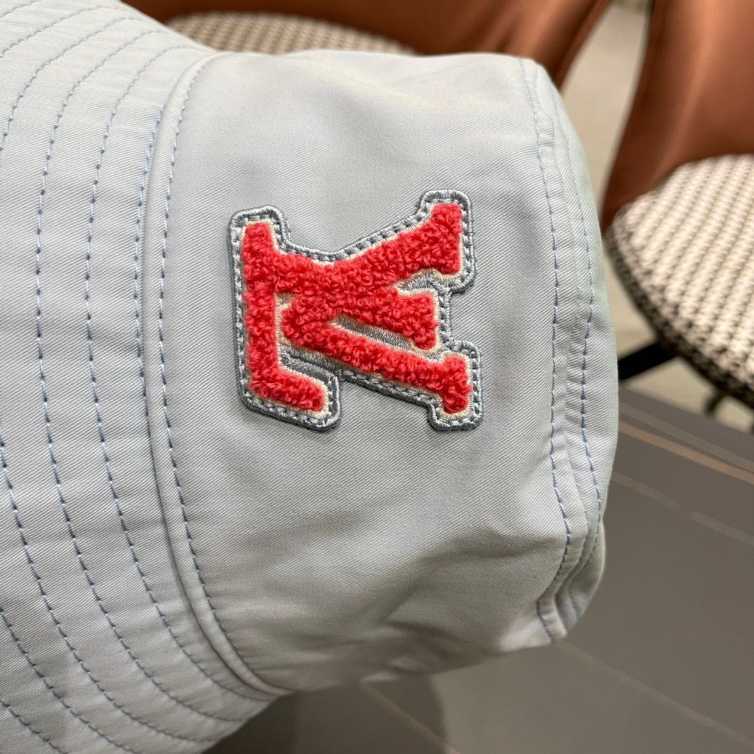 Louis Vuitton Caps